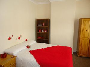 Photo 3- click for photo gallery